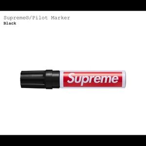 Supreme pilot marker (black)